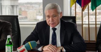 Стало известно, кто будет выполнять обязанности мэра Харькова после смерти Кернеса
Стало известно, кто будет выполнять обязанности мэра Харькова после смерти Кернеса