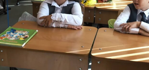 Под Киевом чиновники наградили себя огромными премиями: "Когда же они нажрутся" Под Киевом чиновники наградили себя огромными премиями: "Когда же они нажрутся"