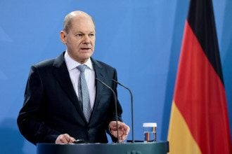 У Зеленского объявили о первом визите в Украину канцлера ФРГ Шольца
У Зеленского объявили о первом визите в Украину канцлера ФРГ Шольца
