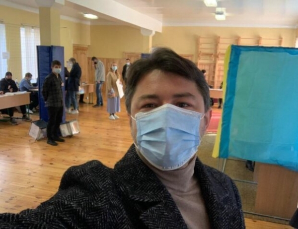 Притула явился на участок со жгучей красоткой и едва не разрушил семью: "Чувак, единственное, что тебя спасет..."