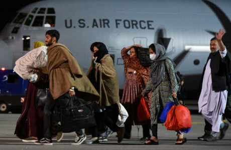 США и союзники эвакуировали из Афганистана уже 122 тысяч человек США и союзники эвакуировали из Афганистана уже 122 тысяч человек