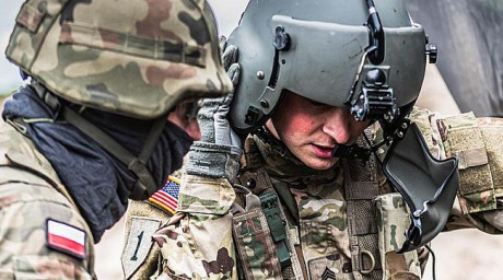Польша согласовала с США размещение военного контингента Польша согласовала с США размещение военного контингента