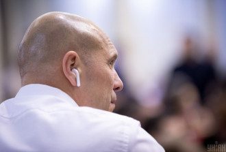 Кива стал кандидатом наук и вляпался в "туалетный" скандал
Кива стал кандидатом наук и вляпался в "туалетный" скандал