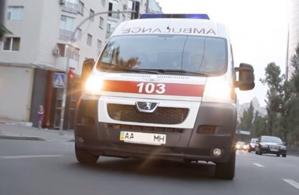 Ударил медика шокером: в Черкассах "герой" издевается над врачами