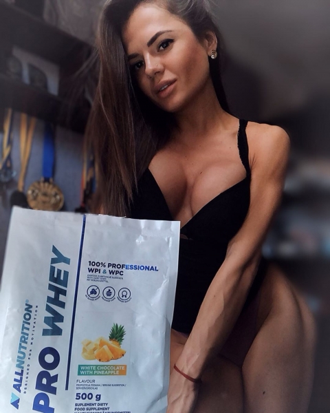 Украинская чемпионка Юлия Мишура показала себя обнаженной на карантине
Украинская чемпионка Юлия Мишура показала себя обнаженной на карантине