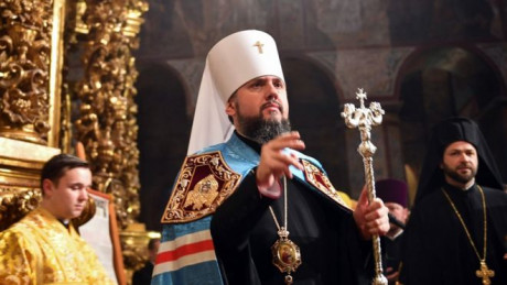 Епифаний поздравил с Рождеством всех, кто отмечает этот праздник 25 декабря Епифаний поздравил с Рождеством всех, кто отмечает этот праздник 25 декабря