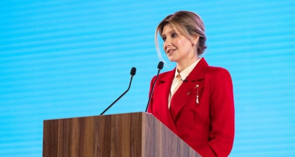Елена Зеленская вспомнила трудное прошлое, которое заставляет ее заботиться о малышах: "Дети с недетскими взглядами" Елена Зеленская вспомнила трудное прошлое, которое заставляет ее заботиться о малышах: "Дети с недетскими взглядами"