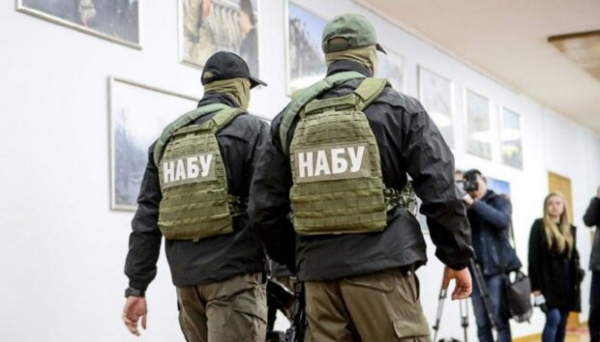 Солдатики построили дачу закарпатскому военкому: на зарплату взял 500 тысяч из бюджета Солдатики построили дачу закарпатскому военкому: на зарплату взял 500 тысяч из бюджета
