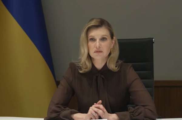 Елена Зеленская призналась, какой вклад делает ее сын в победу Украины: "Он дает советы военные, и отцу" Елена Зеленская призналась, какой вклад делает ее сын в победу Украины: "Он дает советы военные, и отцу"