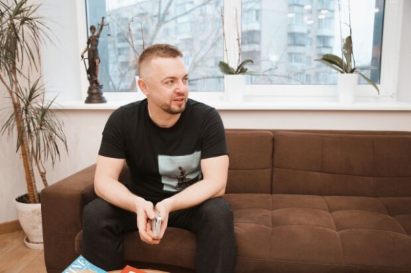 Два года полномасштабной войны: меценат Олег Крот увеличивает объемы поддержки Сил обороны Два года полномасштабной войны: меценат Олег Крот увеличивает объемы поддержки Сил обороны