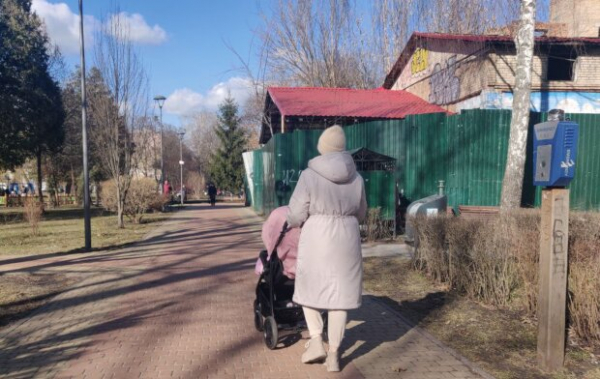 Инвалидность, болезнь, уход и опека: украинцам назвали суммы "детских" выплат на 2024 год