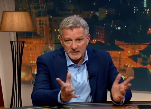 "Они же думают, что вируса нет", - Пальчевский показал, как неопытность Зеленского сыграла злую шутку с Украиной "Они же думают, что вируса нет", - Пальчевский показал, как неопытность Зеленского сыграла злую шутку с Украиной