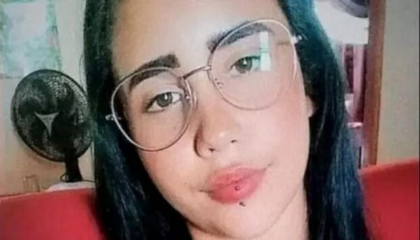 20-летняя девушка сделала пирсинг и умерла: "Рот опух" 20-летняя девушка сделала пирсинг и умерла: "Рот опух"