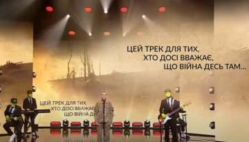 Россияне украли песню бойца ВСУ, которую он посвятил погибшему другу: "Е**ть, зомби..." Россияне украли песню бойца ВСУ, которую он посвятил погибшему другу: "Е**ть, зомби..."