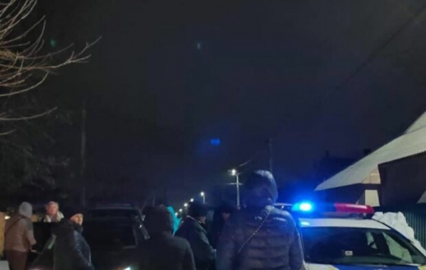Живодер выбросил малютку с третьего этажа за "неподчинение" - всего три месяца, как родился Живодер выбросил малютку с третьего этажа за "неподчинение" - всего три месяца, как родился