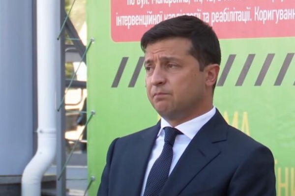Кабмин отказал в пожизненной стипендии для папы Зеленского: подарок не зашел Кабмин отказал в пожизненной стипендии для папы Зеленского: подарок не зашел