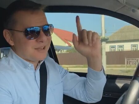 Ляшко надоело нюхать собственную вонь, публичное признание радикала: "Черт возьми!" Ляшко надоело нюхать собственную вонь, публичное признание радикала: "Черт возьми!"