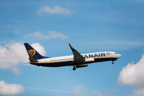 О бомбе в самолете Ryanair сообщили минские диспетчеры, - СМИ О бомбе в самолете Ryanair сообщили минские диспетчеры, - СМИ
