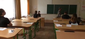 Зимние каникулы могут длиться дольше: сколько школьники проведут дома Зимние каникулы могут длиться дольше: сколько школьники проведут дома