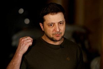 Зеленский получил медаль Свободы Рональда Рейгана: награда есть только у 10 человек в мире
Зеленский получил медаль Свободы Рональда Рейгана: награда есть только у 10 человек в мире