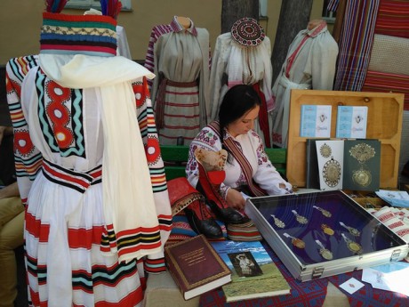 МКИП разрабатывает программу по развитию народных художественных промыслов МКИП разрабатывает программу по развитию народных художественных промыслов