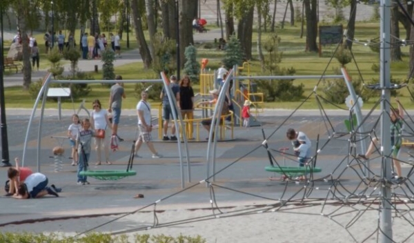 Зеленский бьет тревогу из-за рекордов вируса - под угрозой магазины, рынки, транспорт Зеленский бьет тревогу из-за рекордов вируса - под угрозой магазины, рынки, транспорт