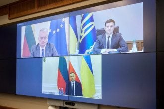 Первый Люблинский треугольник Зеленского: стороны просят мир усилить санкции против России
Первый Люблинский треугольник Зеленского: стороны просят мир усилить санкции против России