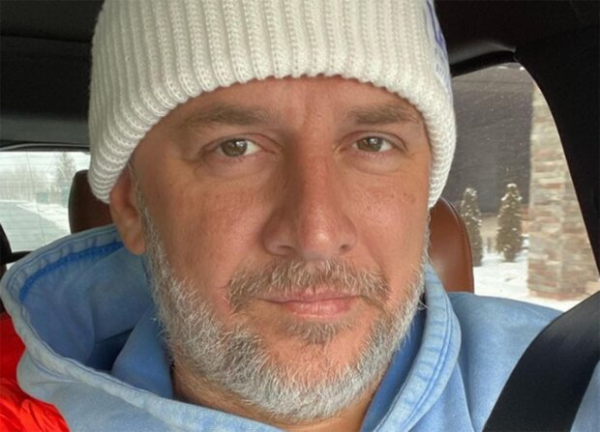 Потап сел в кресло "Голос страны" и кардинально изменился, Настя Каменских будет в восторге: "Помолодел"