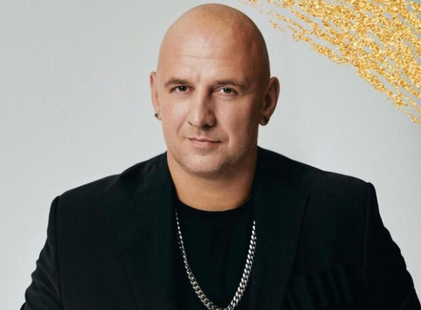 Потап признался, что не торопится заводить детей с Настей Каменских: "Я не хочу, мы звёзды" Потап признался, что не торопится заводить детей с Настей Каменских: "Я не хочу, мы звёзды"