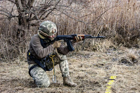 Сутки в зоне ООС: Оккупанты 4 раза нарушили режим прекращения огня Сутки в зоне ООС: Оккупанты 4 раза нарушили режим прекращения огня