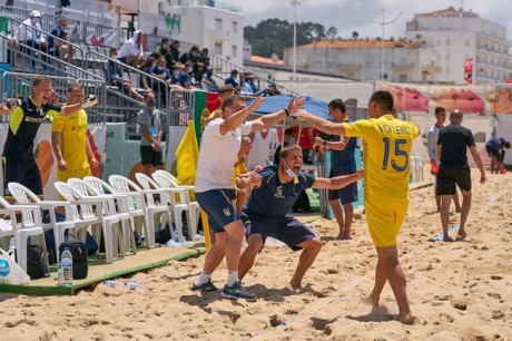 Сборная Украины по пляжному футболу не поедет на Чемпионат мира в Москву Сборная Украины по пляжному футболу не поедет на Чемпионат мира в Москву