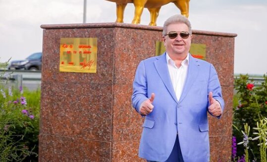Лакшери жизнь Смолия, подмоченная репутация Зеленского и седина в бороду - бес в ребро у Поплавского, главное за день 5 июля Лакшери жизнь Смолия, подмоченная репутация Зеленского и седина в бороду - бес в ребро у Поплавского, главное за день 5 июля