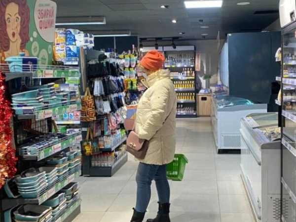 Зима в Украине будет сытой, но пресной? В магазинах подешевели яблоки, лук, молоко и курятина - соль дорожает Зима в Украине будет сытой, но пресной? В магазинах подешевели яблоки, лук, молоко и курятина - соль дорожает