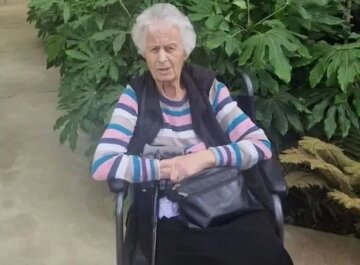 83-летнюю пенсионерку выписали из больницы и увезли к незнакомцам: сын был в ужасе, но мама осталсь довольна 83-летнюю пенсионерку выписали из больницы и увезли к незнакомцам: сын был в ужасе, но мама осталсь довольна