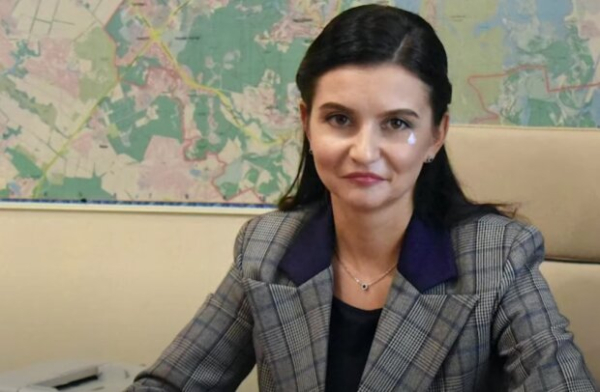 Оксана Колтик пилит бюджет на восстановлении войной разрушенных домов: деньги текут к "нужным" людям Оксана Колтик пилит бюджет на восстановлении войной разрушенных домов: деньги текут к "нужным" людям