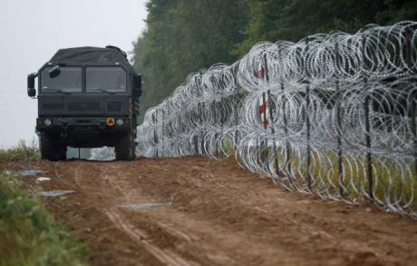 Великобритания предоставит Польше инженерную поддержку на белорусской границе Великобритания предоставит Польше инженерную поддержку на белорусской границе