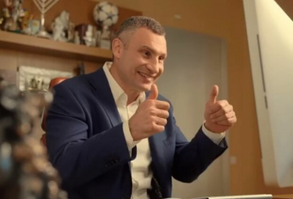 Кличко заманил "железного Арни" на День рождения Киева - "Знают и любят во всем мире" Кличко заманил "железного Арни" на День рождения Киева - "Знают и любят во всем мире"