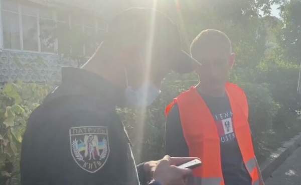 Партию Кличко обвинили в подкупе избирателей - клали асфальт без документов Партию Кличко обвинили в подкупе избирателей - клали асфальт без документов