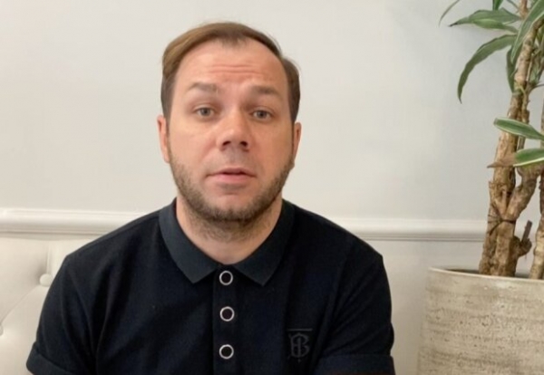 Андре Тан "дошутился" с Поляковой и нарвался на проблемы - "Передали привет от Таи Повалий" Андре Тан "дошутился" с Поляковой и нарвался на проблемы - "Передали привет от Таи Повалий"