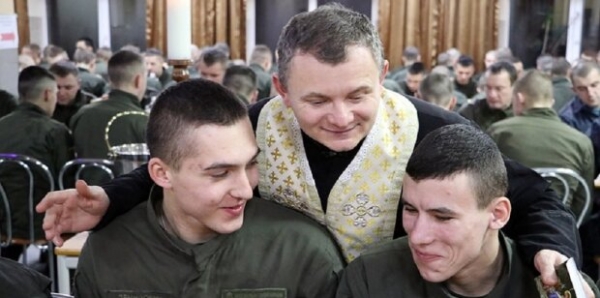 Капеллан ВСУ дал совет патриотам Украины Капеллан ВСУ дал совет патриотам Украины
