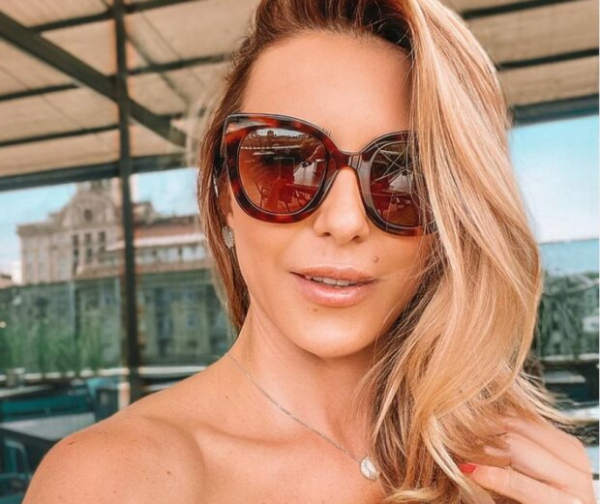 Бывшая жена Вячеслава Узелкова Марина Боржемская показала себя в постели: "Правильность выбора" Бывшая жена Вячеслава Узелкова Марина Боржемская показала себя в постели: "Правильность выбора"