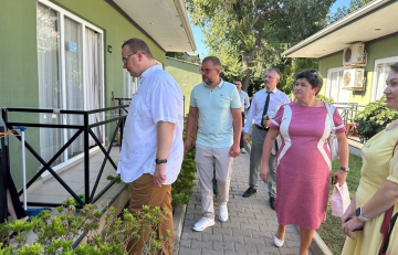 "В селе проехать нереально": нардеп Боблях оставил обещанные полтавские дороги и уехал в Турцию "В селе проехать нереально": нардеп Боблях оставил обещанные полтавские дороги и уехал в Турцию