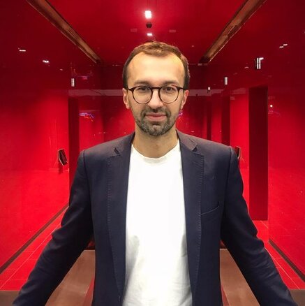 Сергей Лещенко заработал колоссальные деньги в "Укрзализныце" - какая-то фантастика Сергей Лещенко заработал колоссальные деньги в "Укрзализныце" - какая-то фантастика