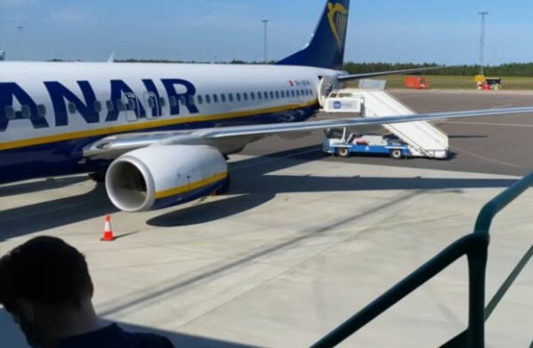 Ryanair отменил ряд рейсов: куда не смогут полететь украинцы Ryanair отменил ряд рейсов: куда не смогут полететь украинцы