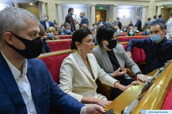 Верховная Рада продолжает "жировать" &ndash; 1 млн пойдет на VIP-авто и мясные деликатесы&nbsp;&nbsp;&nbsp;&nbsp; &nbsp;