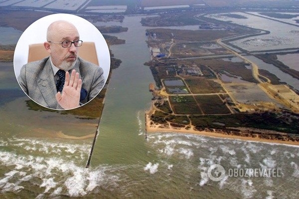 У Зеленского поставили точку в вопросе поставок воды в Крым
У Зеленского поставили точку в вопросе поставок воды в Крым