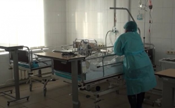 Озверевший пациент в припадке похоти жесткого поиздевался над медсестрой:&nbsp;на бедняжке нет живого места