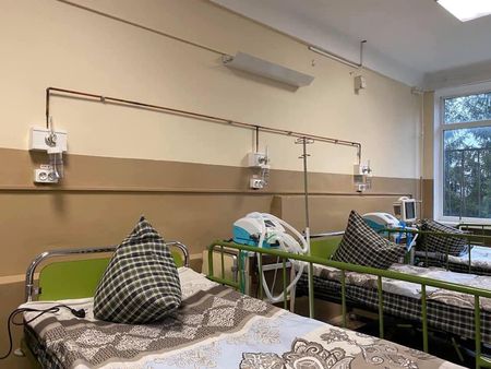 В Виннице в недавно созданной областной инфекционной больнице приняли первых «ковидных» пациентов В Виннице в недавно созданной областной инфекционной больнице приняли первых «ковидных» пациентов