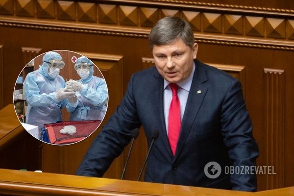 
Герасимов обратился к "Слуге народа" из-за страхования врачей
 