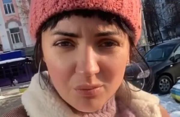 Оля Цибульская "накричала на соседей", но ей вспомнили воинов ВСУ в окопах: "Я задолбалась" Оля Цибульская "накричала на соседей", но ей вспомнили воинов ВСУ в окопах: "Я задолбалась"